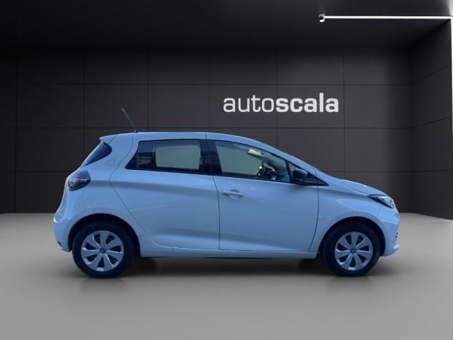 RENAULT ZOE usata, con Autoradio