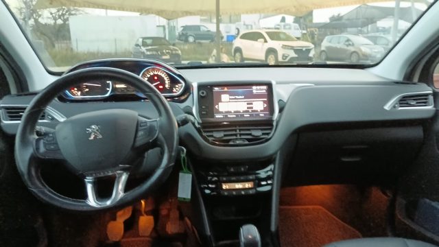 PEUGEOT 2008 usata, con Controllo trazione