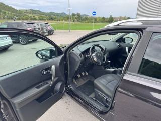 NISSAN Qashqai usata, con Volante in pelle