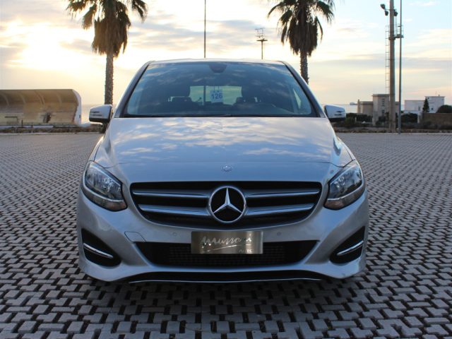 MERCEDES-BENZ B 180 usata, con Airbag