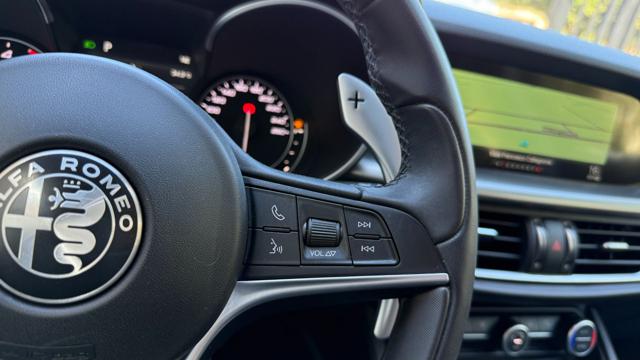 ALFA ROMEO Stelvio usata, con Autoradio