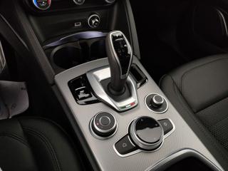 ALFA ROMEO Stelvio usata, con Fari Xenon