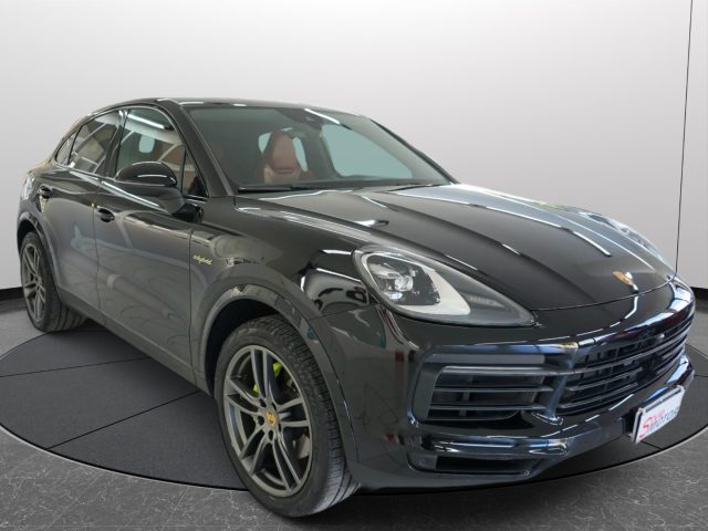 PORSCHE Cayenne usata, con Fari LED