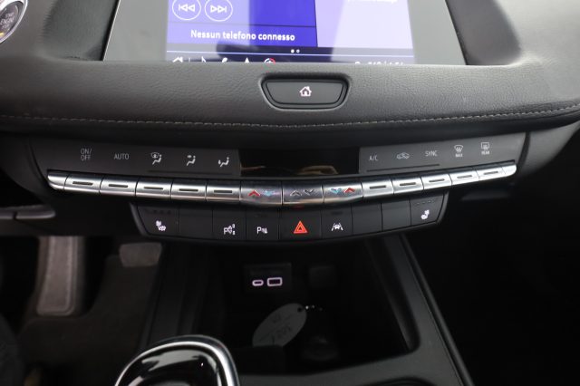 CADILLAC XT4 usata 17