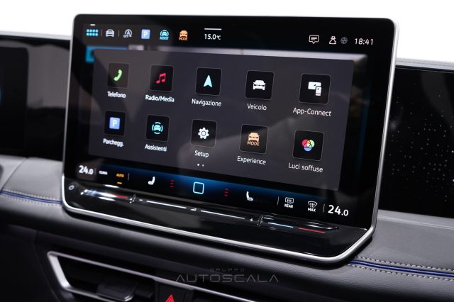 VOLKSWAGEN Tiguan usata, con Touch screen