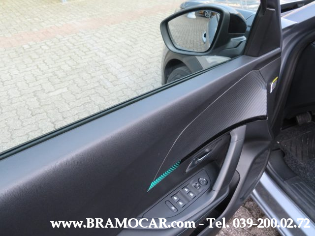 PEUGEOT 3008 usata, con Controllo automatico clima