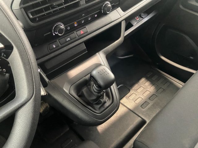 OPEL Vivaro usata, con Controllo trazione