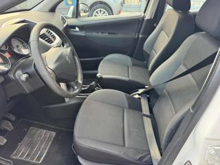 PEUGEOT 207 usata, con Controllo trazione