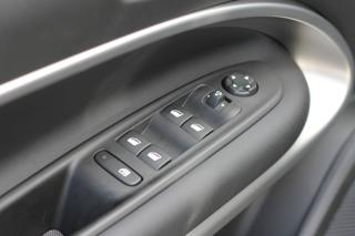 JEEP Avenger usata, con Cruise Control