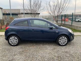 OPEL Corsa usata, con Airbag Passeggero
