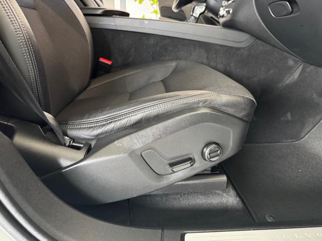 VOLVO XC60 usata, con Sistema di navigazione