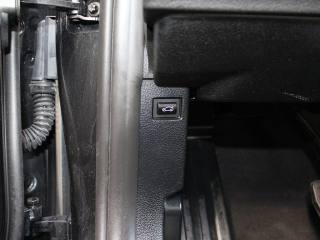 BMW 318 usata, con Sensori di parcheggio anteriori