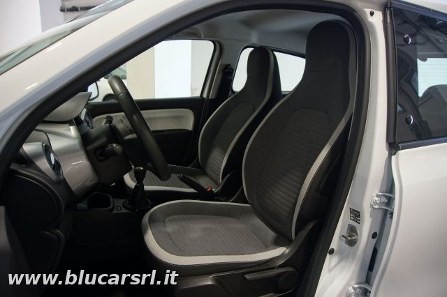 RENAULT Twingo usata, con Autoradio