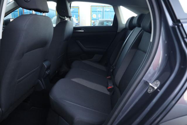 VOLKSWAGEN Taigo usata, con Boardcomputer