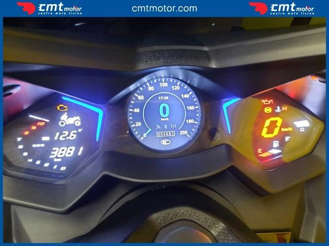 KYMCO AK 550 usata 9