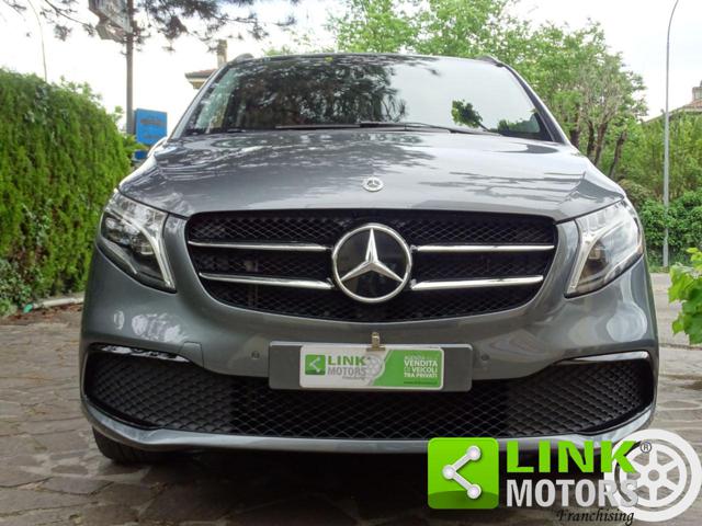 MERCEDES-BENZ V 300 usata, con Touch screen