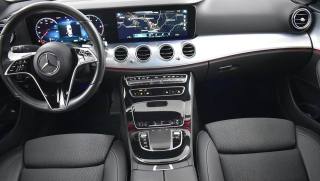 MERCEDES-BENZ E 220 usata, con Cerchi in lega