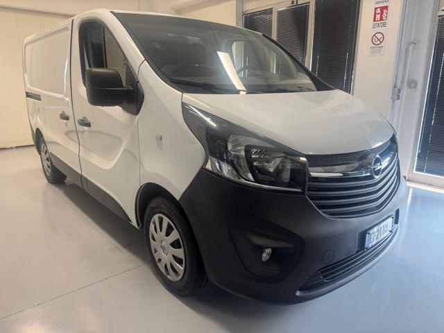 OPEL Vivaro usata, con Airbag