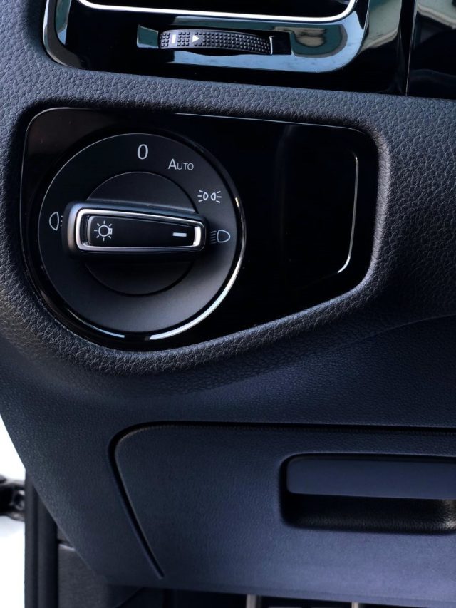VOLKSWAGEN Golf GTI usata, con Sedile posteriore sdoppiato