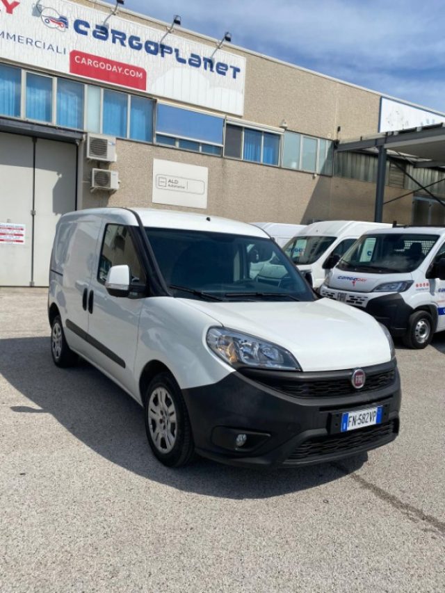 FIAT Doblo usata, con Alzacristalli elettrici