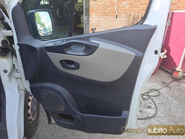RENAULT Trafic usata, con Climatizzatore