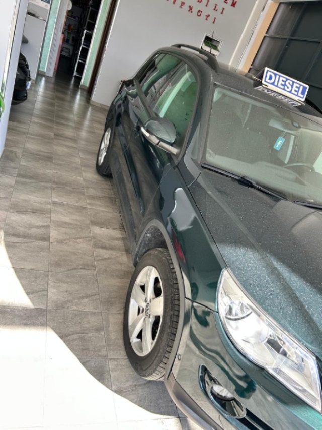 VOLKSWAGEN Tiguan usata, con Airbag