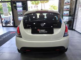 LANCIA Ypsilon usata, con Controllo trazione