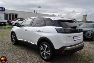 PEUGEOT 3008 usata, con Autoradio