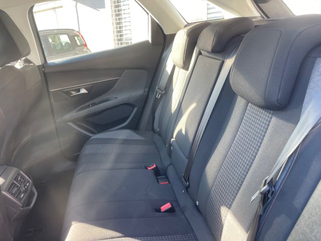 PEUGEOT 3008 usata 11