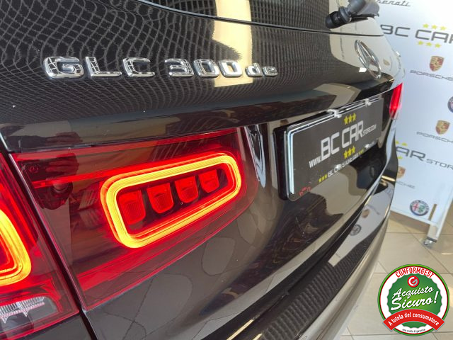 MERCEDES-BENZ GLC 300 usata, con Autoradio digitale