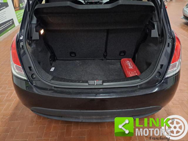 LANCIA Ypsilon usata 18