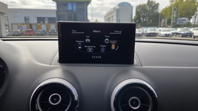 AUDI A3 usata, con Specchietti laterali elettrici