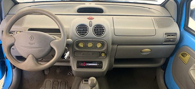 RENAULT Twingo usata 10