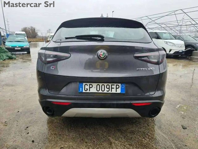 ALFA ROMEO Stelvio usata, con Airbag Passeggero