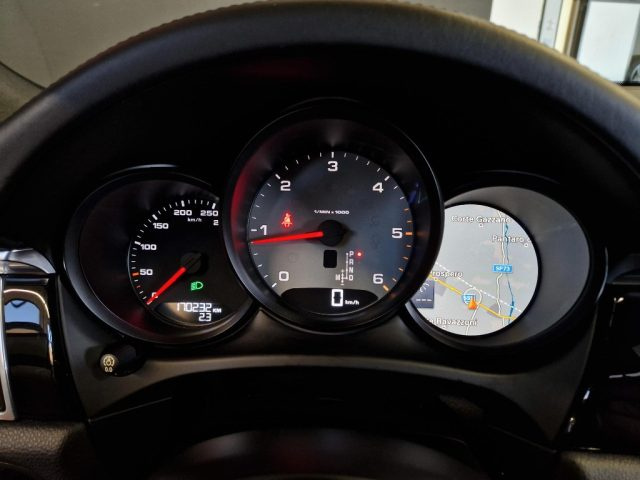 PORSCHE Macan usata, con Cruise Control