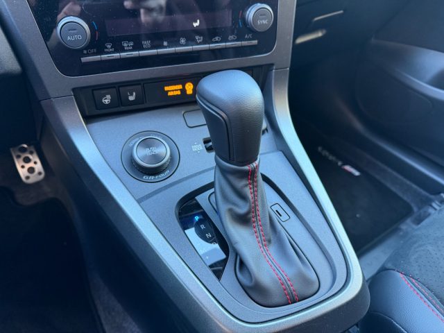 TOYOTA Yaris usata, con Cruise Control