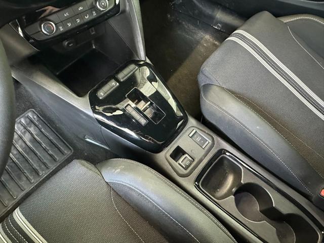 OPEL Corsa usata, con USB