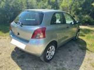 TOYOTA Yaris usata, con Airbag laterali