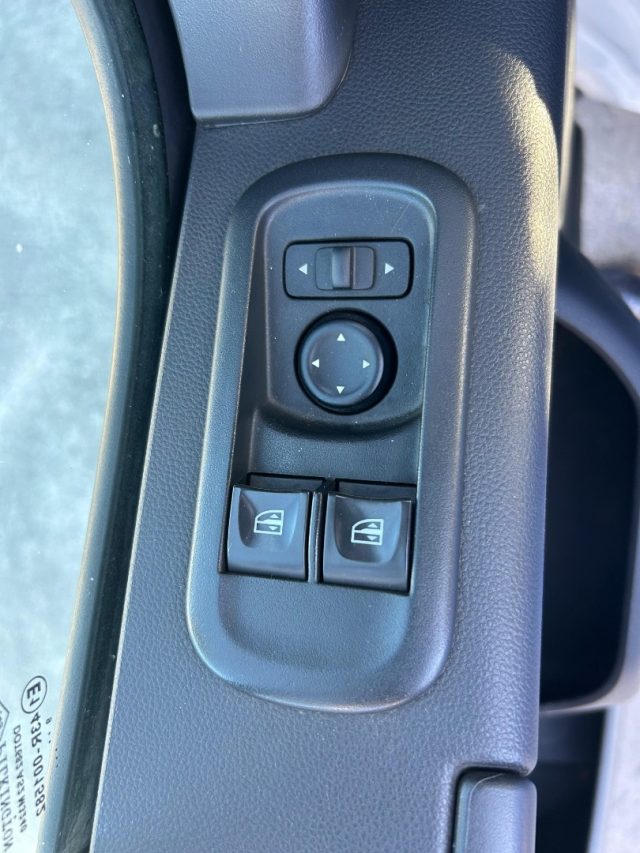 RENAULT Master usata, con Servosterzo