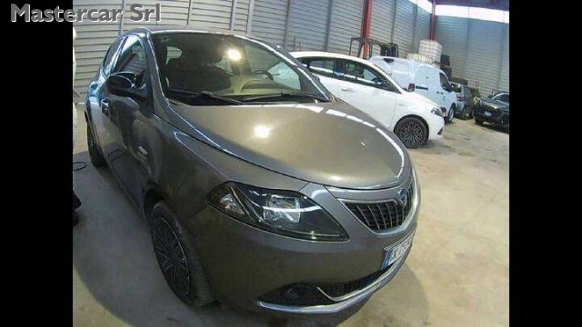 LANCIA Ypsilon usata, con Airbag