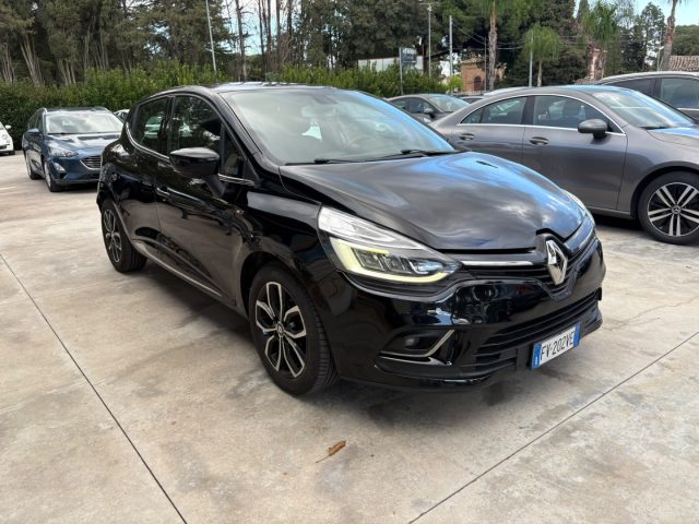 RENAULT Clio usata, con Airbag laterali
