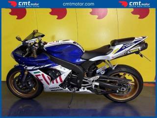 YAMAHA YZF R1 usata 2