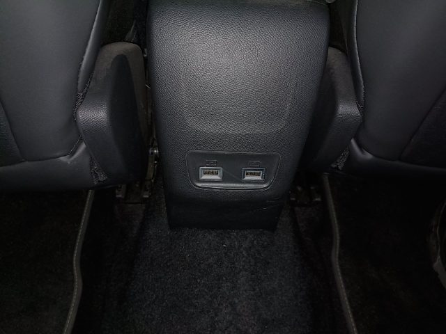 PEUGEOT 2008 usata, con Specchietti laterali elettrici