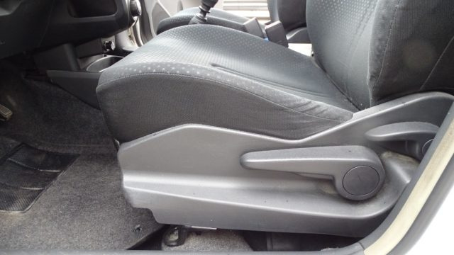 TOYOTA Yaris usata 60