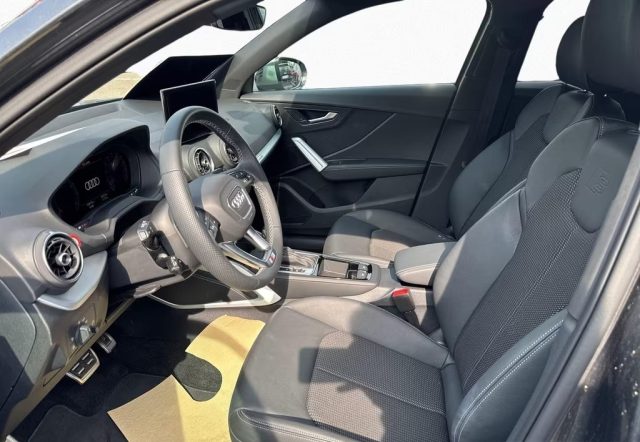 AUDI SQ2 usata, con Boardcomputer