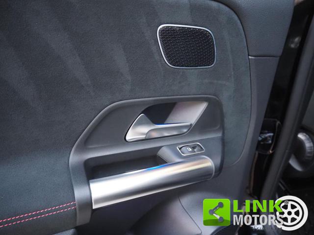 MERCEDES-BENZ GLA 200 usata 38