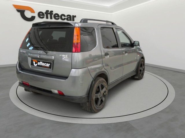 SUZUKI Ignis usata, con Autoradio
