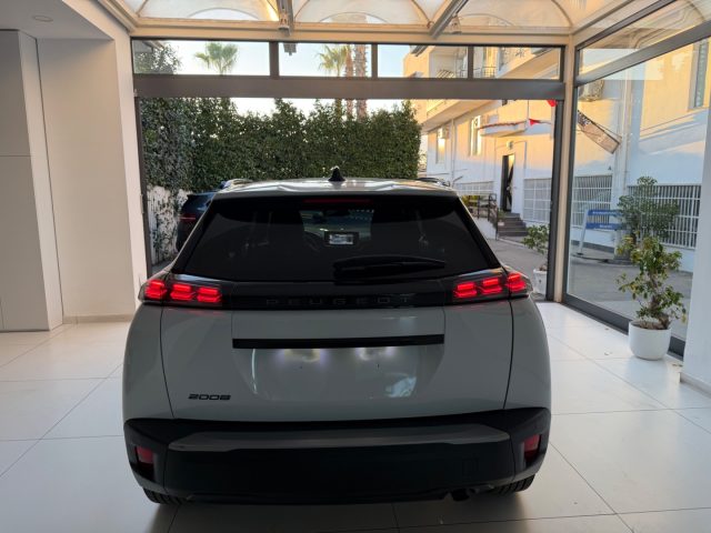 PEUGEOT 2008 usata, con Lettore CD