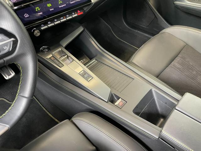 PEUGEOT 408 usata, con Sistema di navigazione
