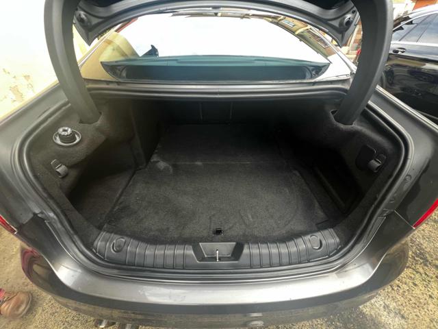 JAGUAR XF usata, con ESP